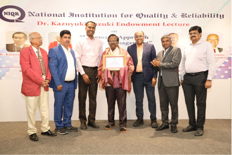 Shri P Muthuganapathy being conferred the prestigious NIQR Fellowship by Shri Vidyashankar Krishnan, President – NIQR